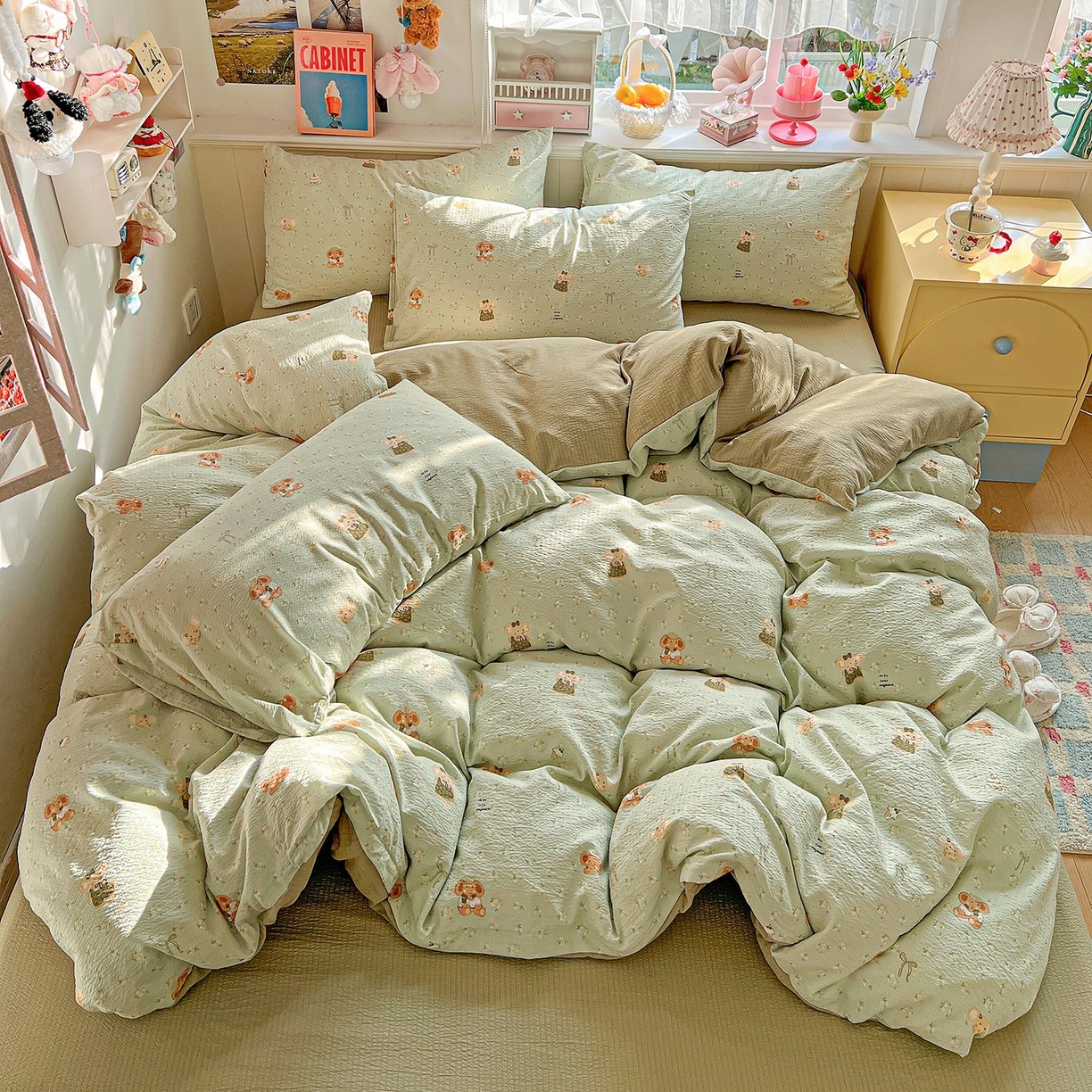 91家纺网 家纺一手货源 找家纺 仟人梦 2026新款云感双层纱印花四件套 绿色泡泡