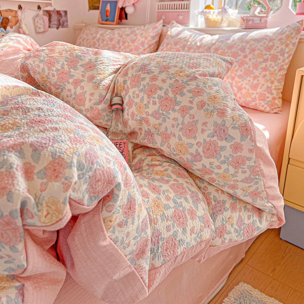 91家纺网 家纺一手货源 找家纺 仟人梦 2026新款云感双层纱印花四件套 水墨丹青-粉