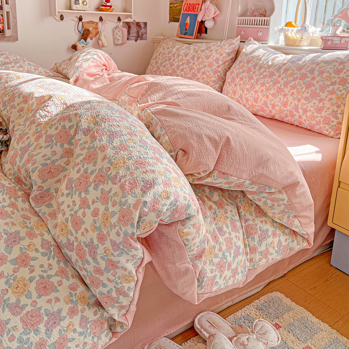 91家纺网 家纺一手货源 找家纺 仟人梦 2026新款云感双层纱印花四件套 水墨丹青-粉