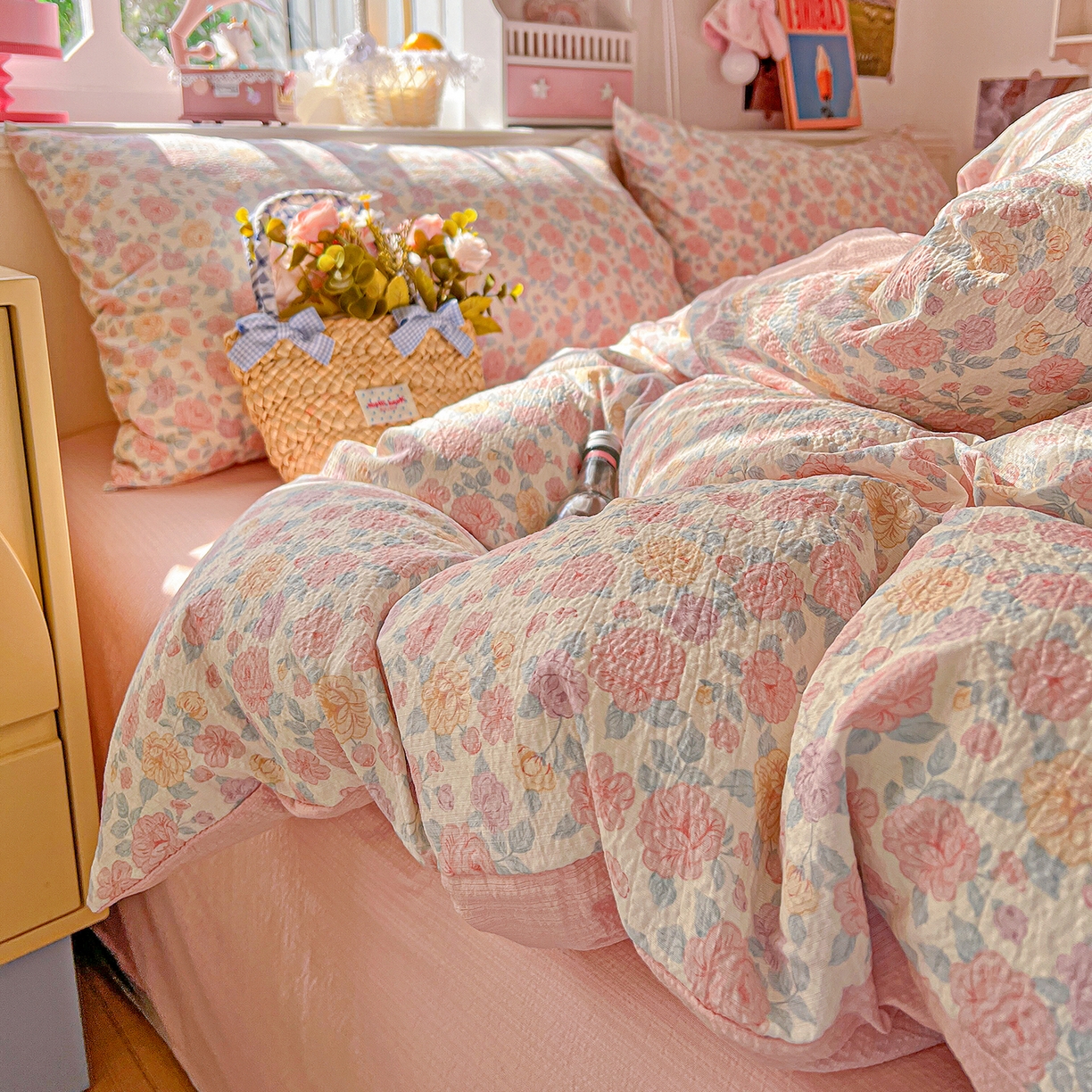 91家纺网 家纺一手货源 找家纺 仟人梦 2026新款云感双层纱印花四件套 水墨丹青-粉