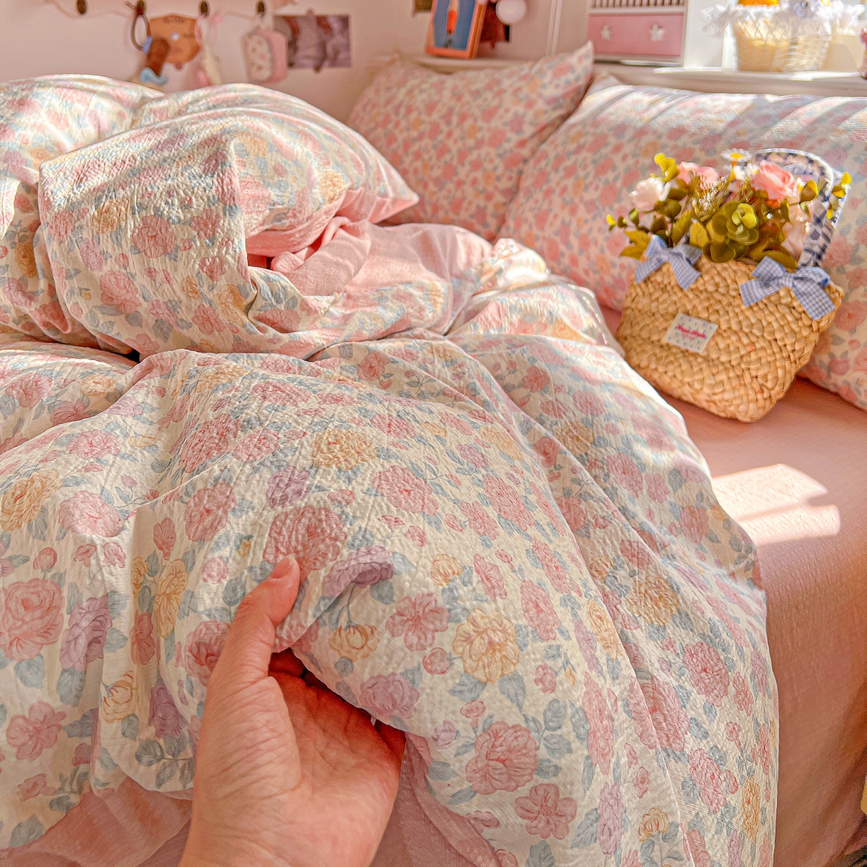 91家纺网 家纺一手货源 找家纺 仟人梦 2026新款云感双层纱印花四件套 水墨丹青-粉