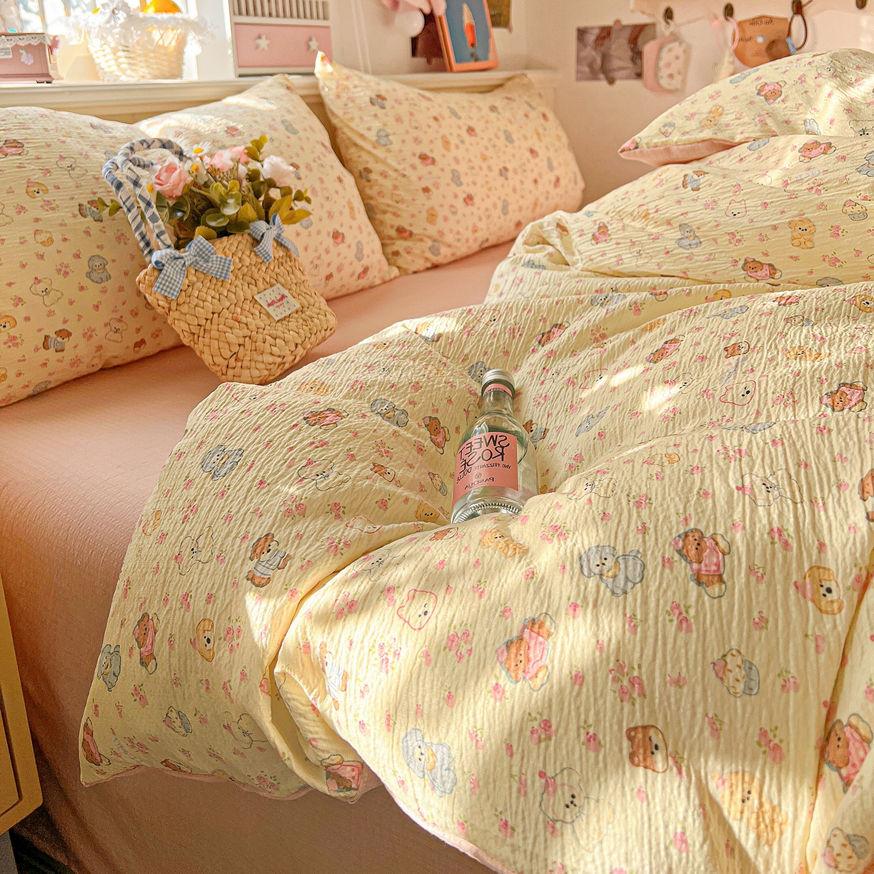 91家纺网 家纺一手货源 找家纺 仟人梦 2026新款云感双层纱印花四件套 西高地