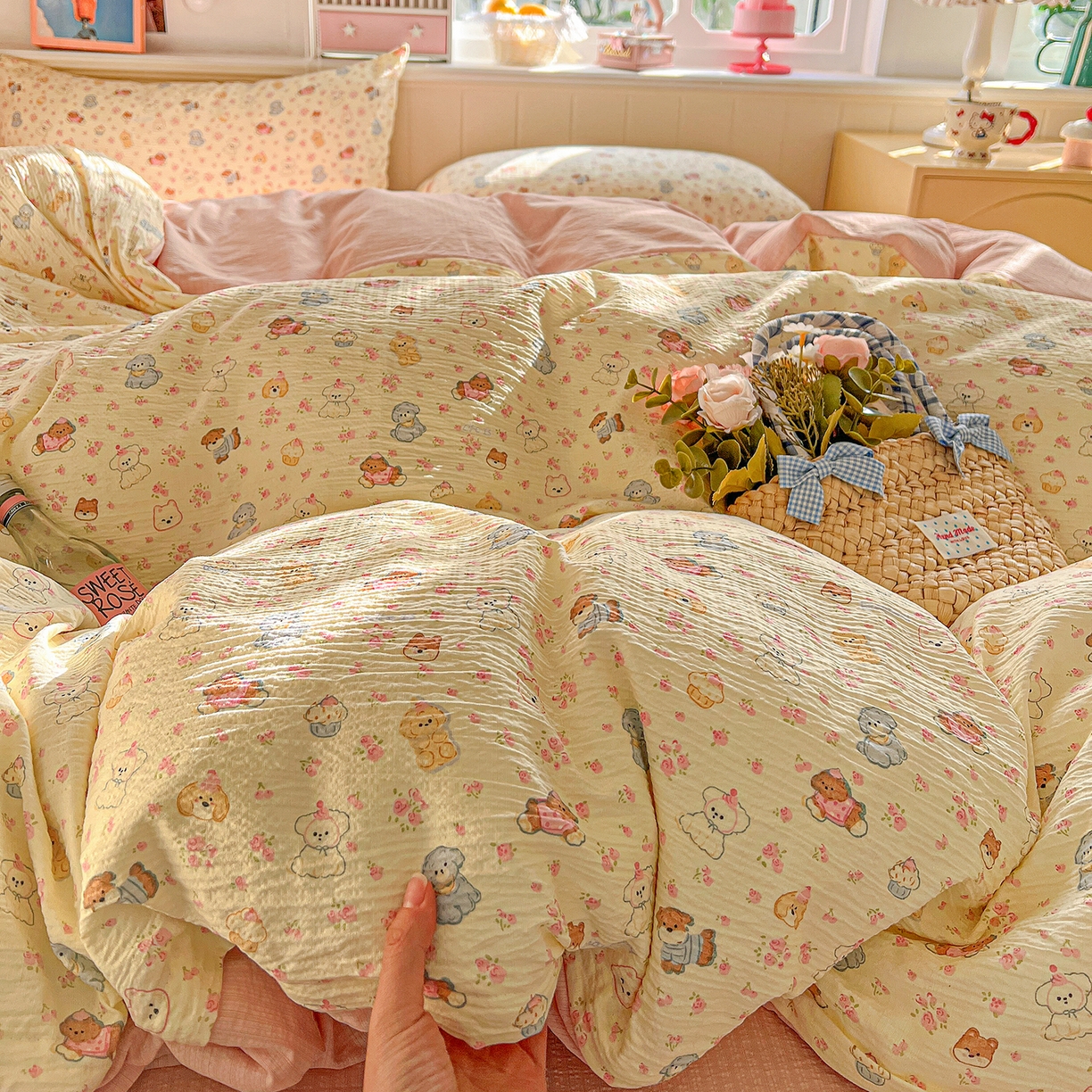 91家纺网 家纺一手货源 找家纺 仟人梦 2026新款云感双层纱印花四件套 西高地