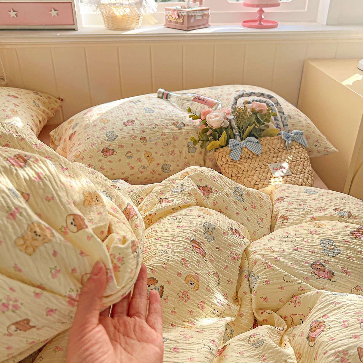 91家纺网 家纺一手货源 找家纺 仟人梦 2026新款云感双层纱印花四件套 西高地