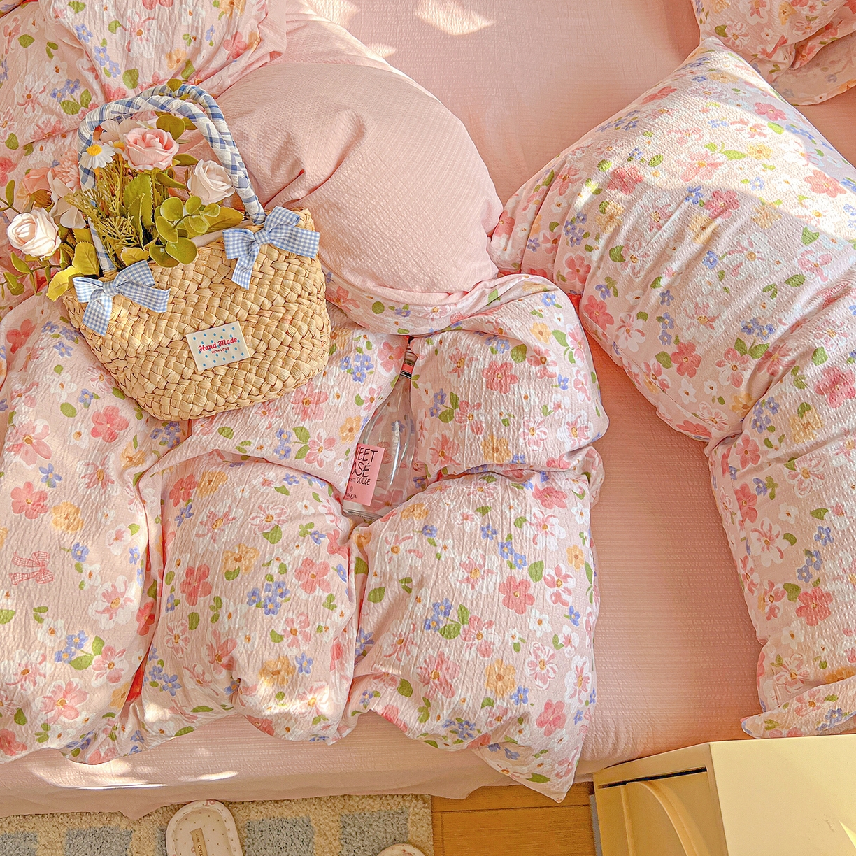 91家纺网 家纺一手货源 找家纺 仟人梦 2026新款云感双层纱印花四件套 云之瑶