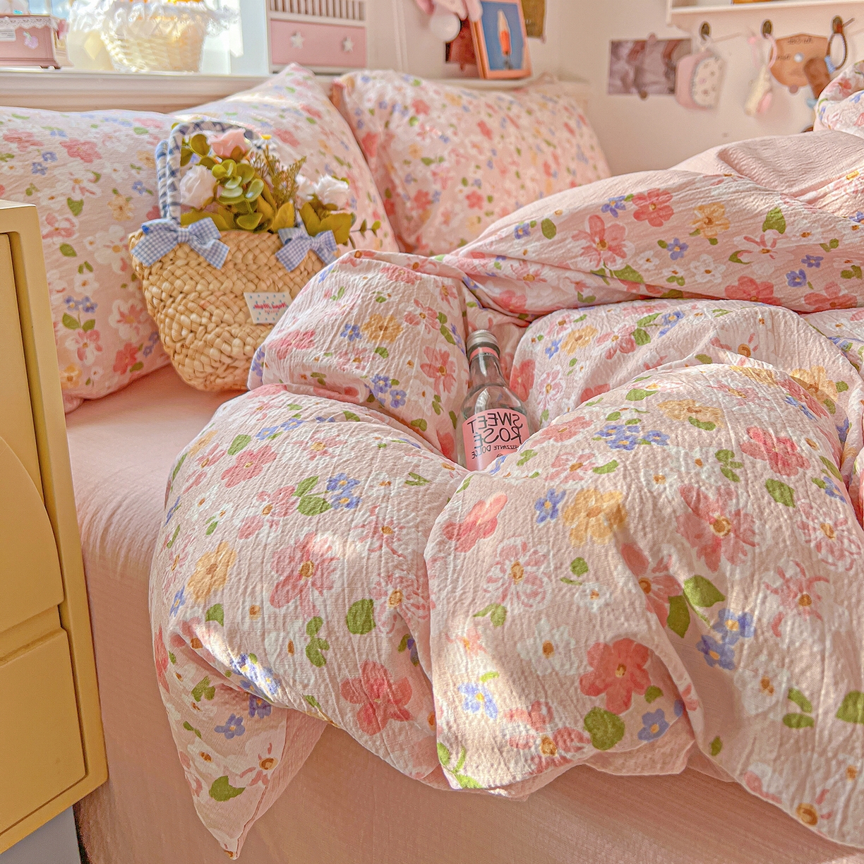 91家纺网 家纺一手货源 找家纺 仟人梦 2026新款云感双层纱印花四件套 云之瑶