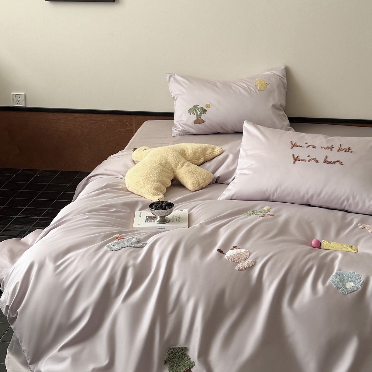 91家纺网 家纺一手货源 找家纺 （总）鹿班家居 2026春季新品100S长绒棉毛巾绣系列四件套-海风絮语 （标准会员-20元）