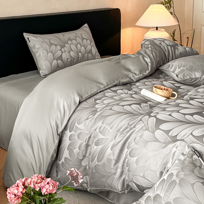 91家纺网 家纺一手货源 找家纺 米彩家纺 2026新款A类水洗真丝天丝亮丝提花四件套 叶影灰