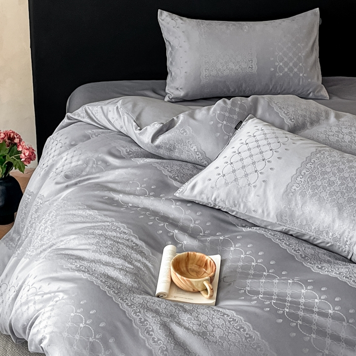 91家纺网 家纺一手货源 找家纺 米彩家纺 2026新款A类水洗真丝天丝亮丝提花四件套 浮生若梦浅灰