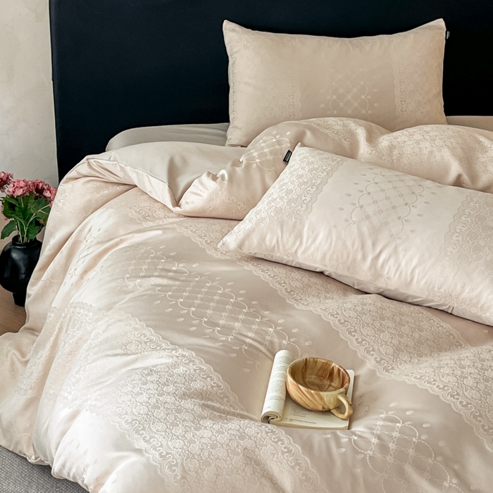 91家纺网 家纺一手货源 找家纺 米彩家纺 2026新款A类水洗真丝天丝亮丝提花四件套 浮生若梦香槟