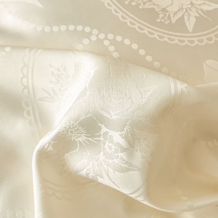 91家纺网 家纺一手货源 找家纺 米彩家纺 2026新款A类水洗真丝天丝亮丝提花四件套 秘境奶昔白