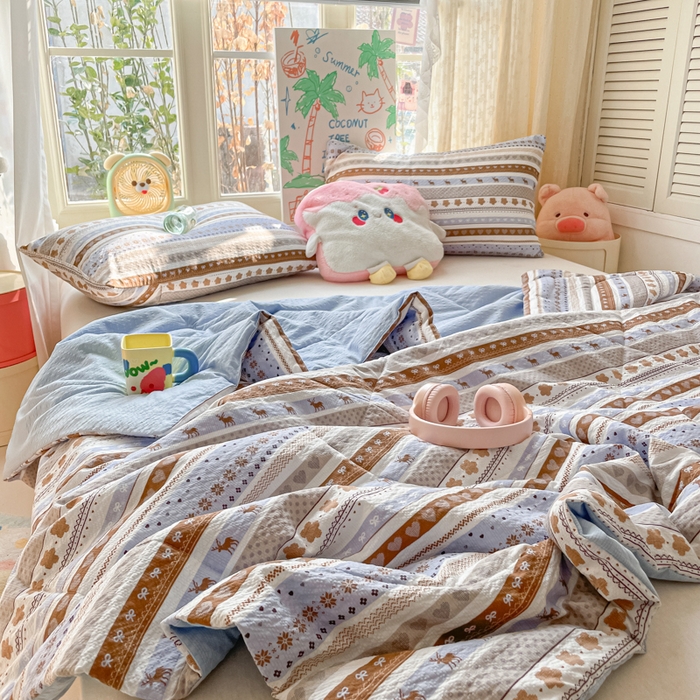 91家纺网 家纺一手货源 找家纺 老帅的工厂店 2026新款A类泡芙棉大豆夏被-费尔岛系列 蓝调鹿影