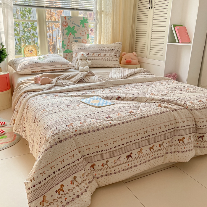 91家纺网 家纺一手货源 找家纺 老帅的工厂店 2026新款A类泡芙棉大豆夏被-费尔岛系列 费尔岛小马