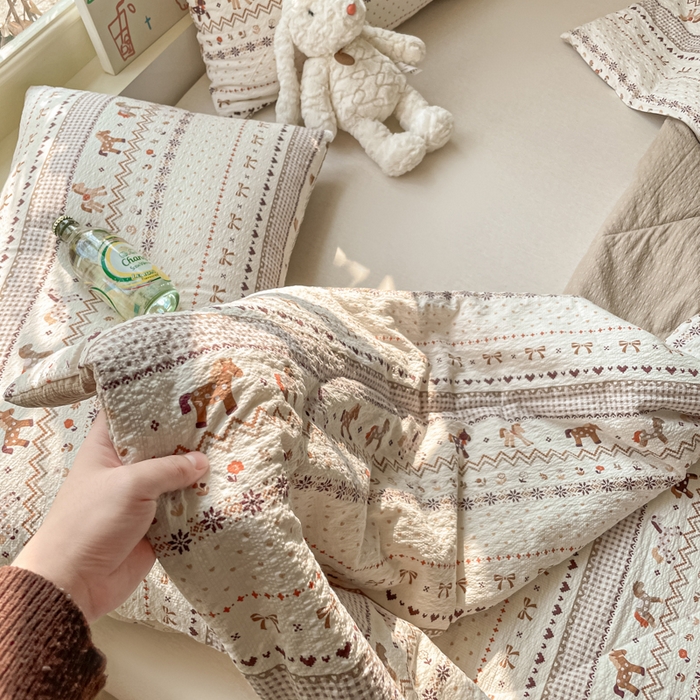 91家纺网 家纺一手货源 找家纺 老帅的工厂店 2026新款A类泡芙棉大豆夏被-费尔岛系列 费尔岛小马