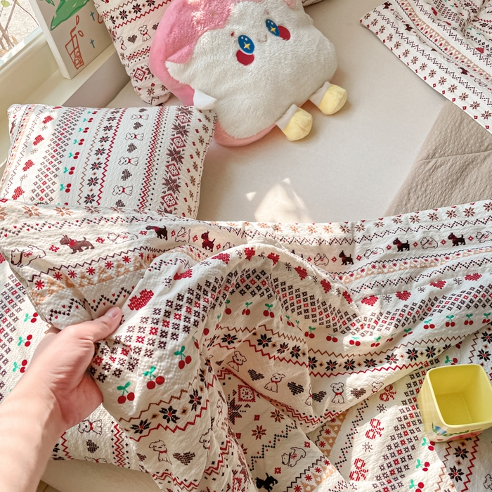 91家纺网 家纺一手货源 找家纺 老帅的工厂店 2026新款A类泡芙棉大豆夏被-费尔岛系列 红棕萌狗