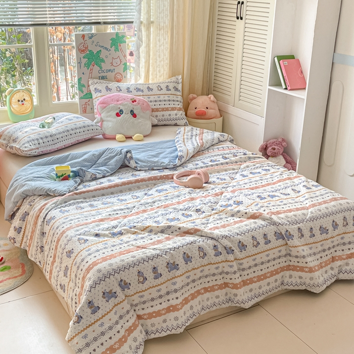 91家纺网 家纺一手货源 找家纺 老帅的工厂店 2026新款A类泡芙棉大豆夏被-费尔岛系列 蓝糯小马