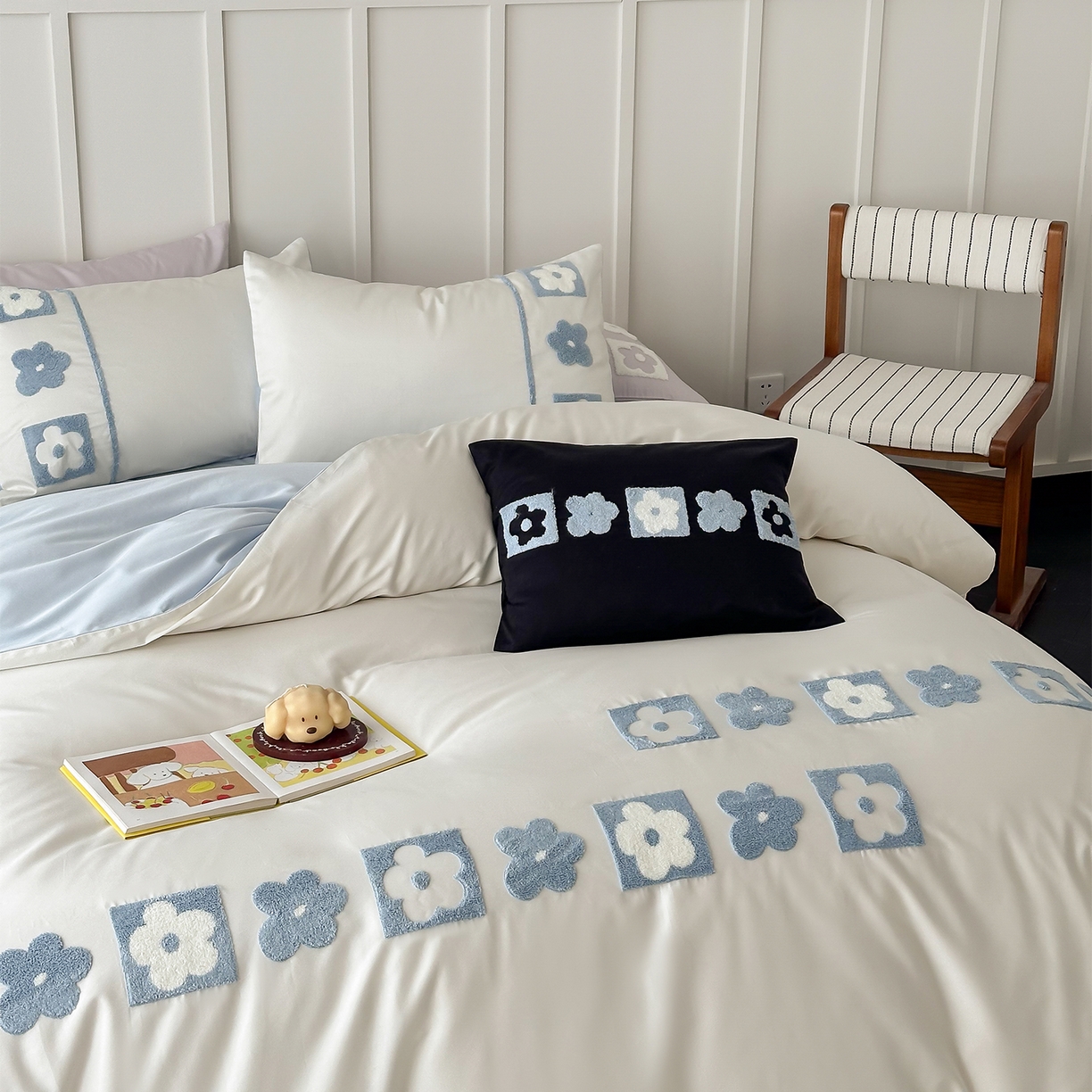 91家纺网 家纺一手货源 找家纺 极简 2026新款100S长绒棉全棉纯棉毛巾绣四件套-甜美小花 甜美小花-蓝