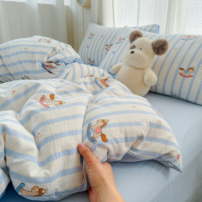 91家纺网 家纺一手货源 找家纺 温眠家纺 2026新款云感针织提花双层纱四件套 小木马