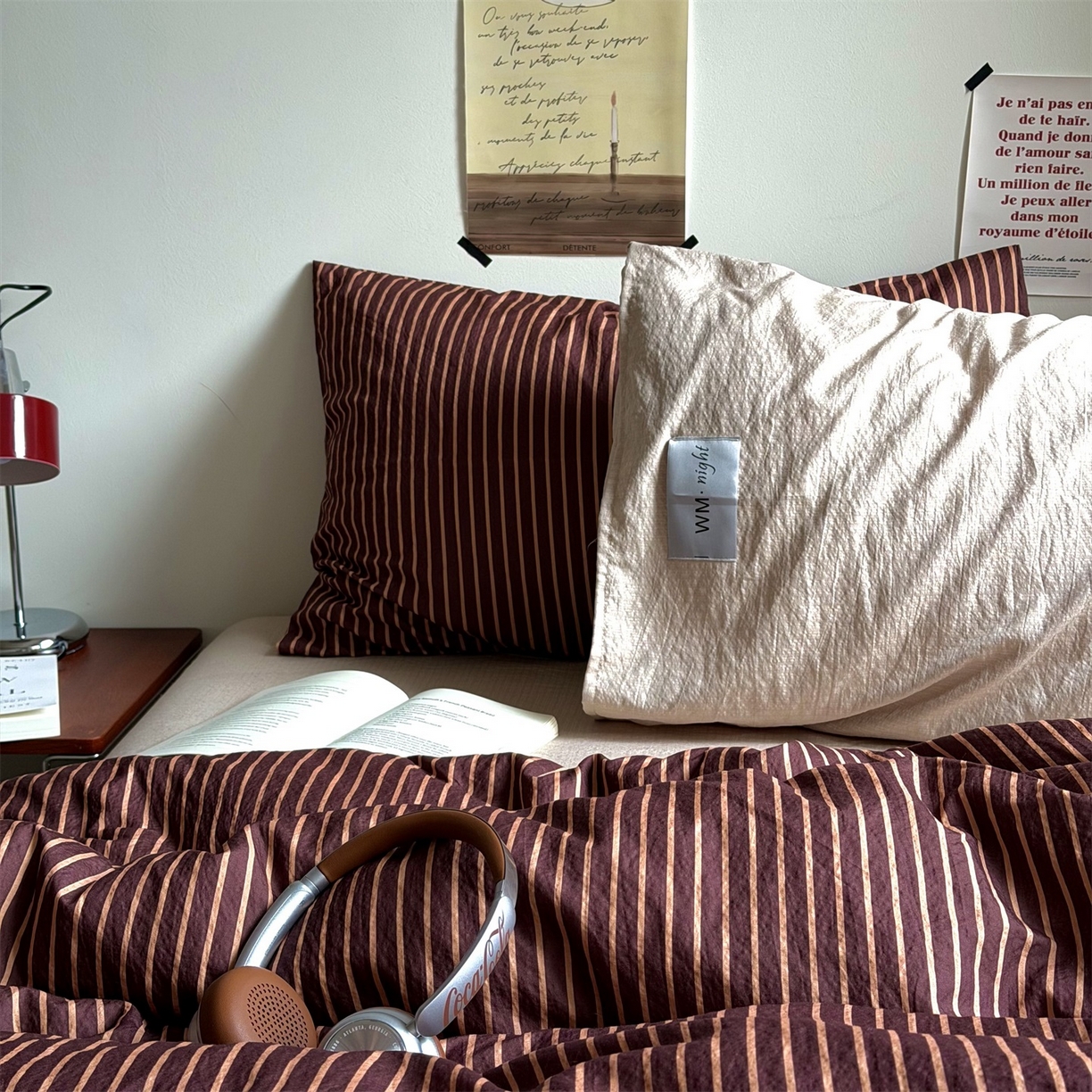 91家纺网 家纺一手货源 找家纺 拾一 2026新款条纹简约中古木棉水洗棉四件套 慵懒条-棕