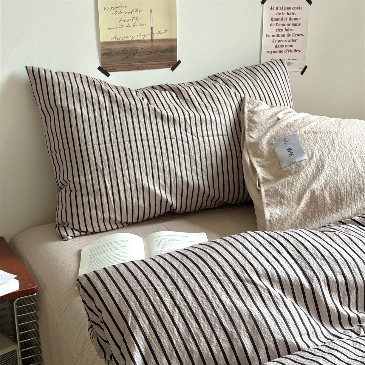 91家纺网 家纺一手货源 找家纺 拾一 2026新款条纹简约中古木棉水洗棉四件套 慵懒条-灰