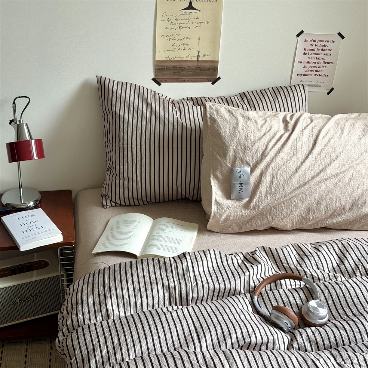 91家纺网 家纺一手货源 找家纺 拾一 2026新款条纹简约中古木棉水洗棉四件套 慵懒条-灰