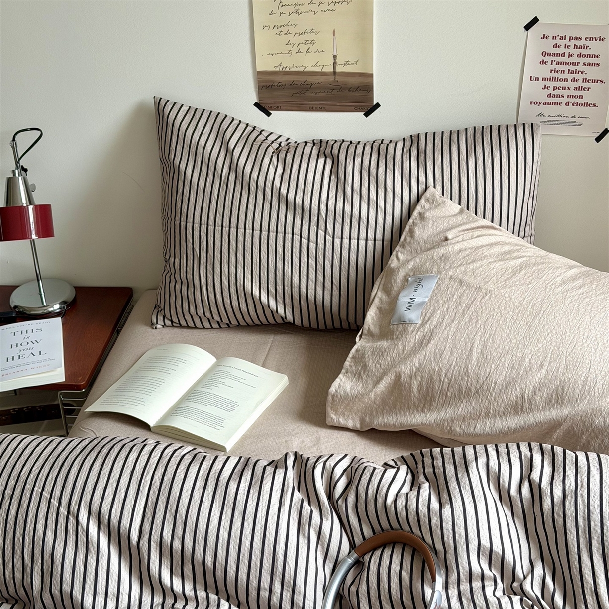 91家纺网 家纺一手货源 找家纺 拾一 2026新款条纹简约中古木棉水洗棉四件套 慵懒条-灰