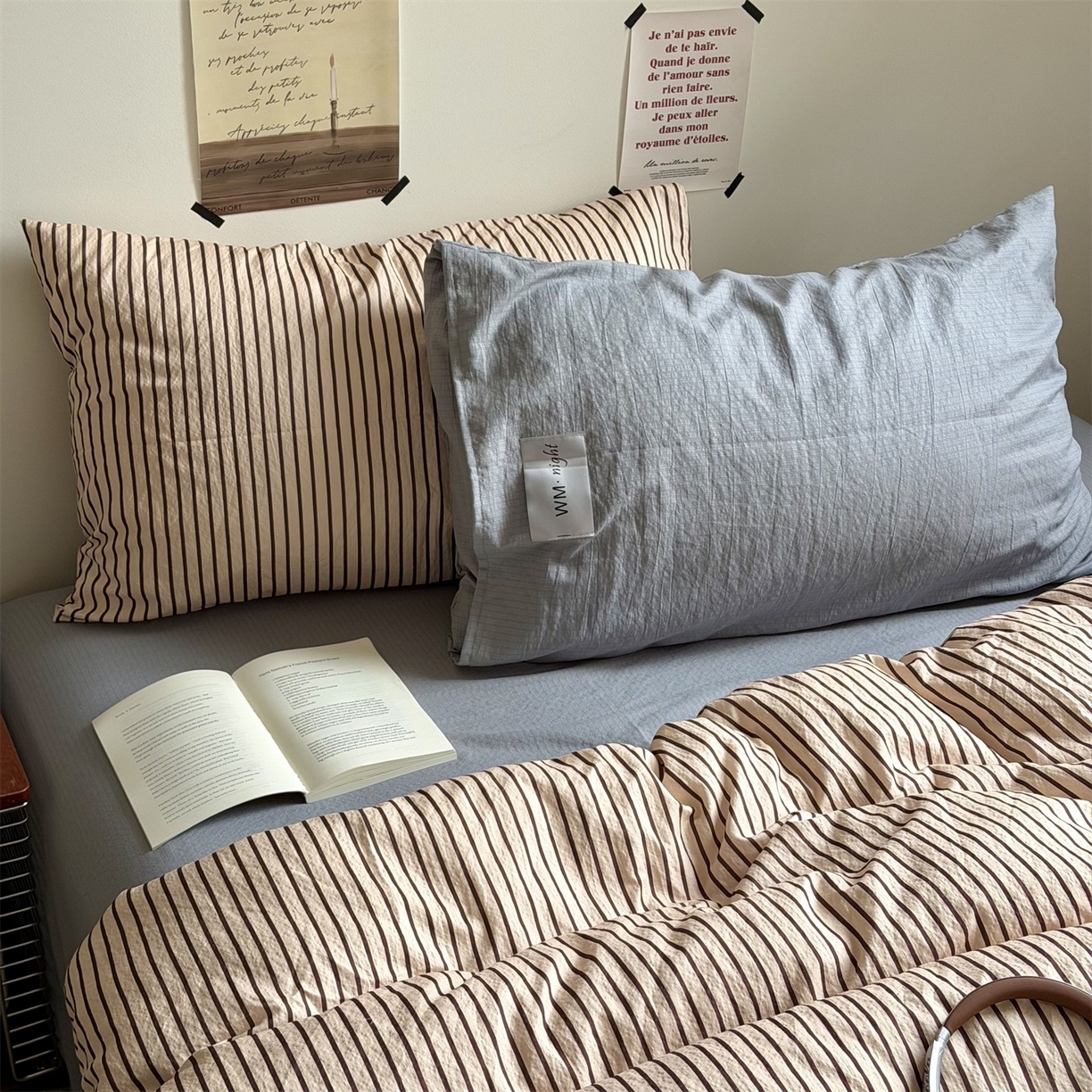 91家纺网 家纺一手货源 找家纺 拾一 2026新款条纹简约中古木棉水洗棉四件套 慵懒条-奶茶