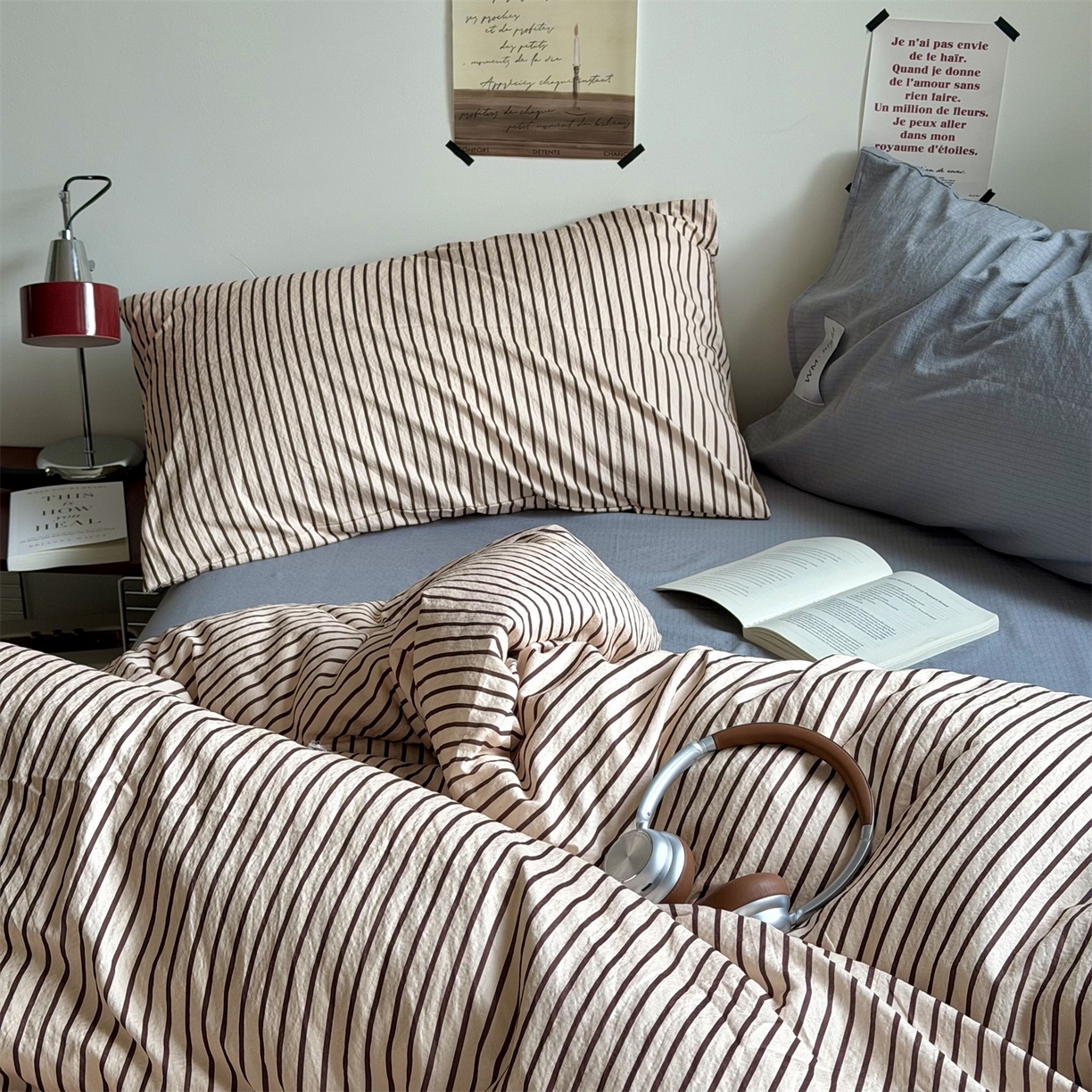 91家纺网 家纺一手货源 找家纺 拾一 2026新款条纹简约中古木棉水洗棉四件套 慵懒条-奶茶