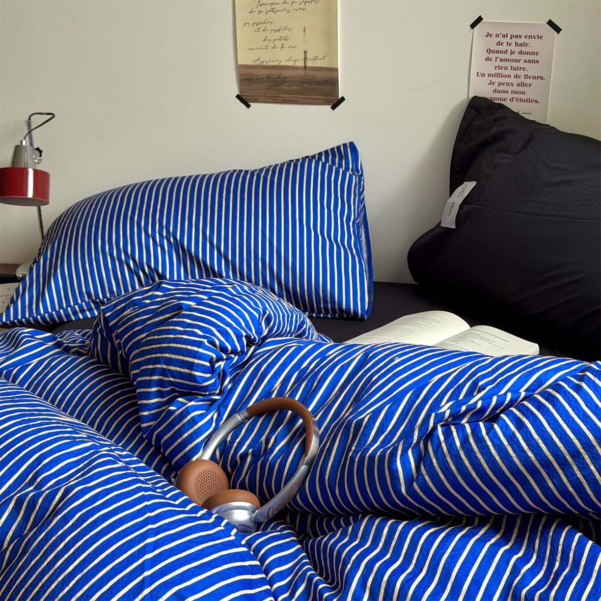 91家纺网 家纺一手货源 找家纺 拾一 2026新款条纹简约中古木棉水洗棉四件套 慵懒条-克莱因蓝