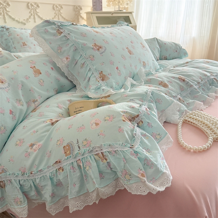 91家纺网 家纺一手货源 找家纺 吾欢心 2026新款古法水洗棉韩版公主风双层花边四件套 花园小熊