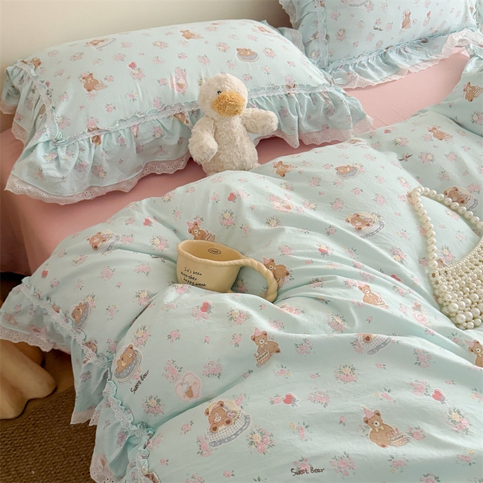 91家纺网 家纺一手货源 找家纺 吾欢心 2026新款古法水洗棉韩版公主风双层花边四件套 花园小熊