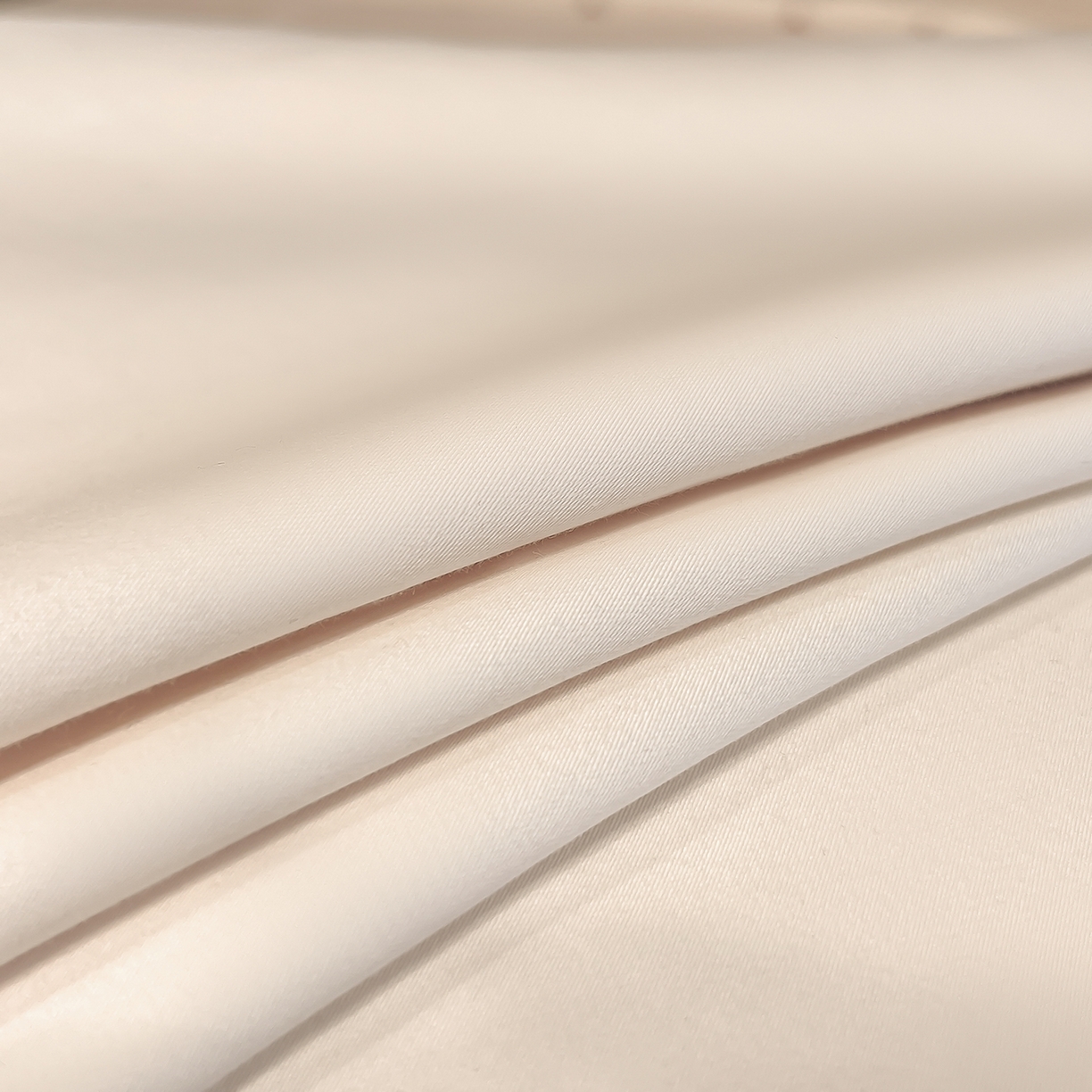 91家纺网 家纺一手货源 找家纺 （总）置顶家纺 2026新款春夏亲肤刺绣艾媞系列四件套