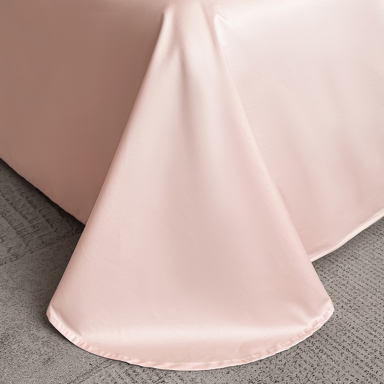 91家纺网 家纺一手货源 找家纺 置顶家纺 2026新款春夏亲肤刺绣艾媞系列四件套 艾媞-白+粉