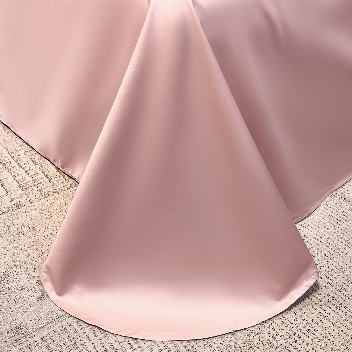 91家纺网 家纺一手货源 找家纺 置顶家纺 2026新款春夏亲肤刺绣艾媞系列四件套 艾媞-豆沙