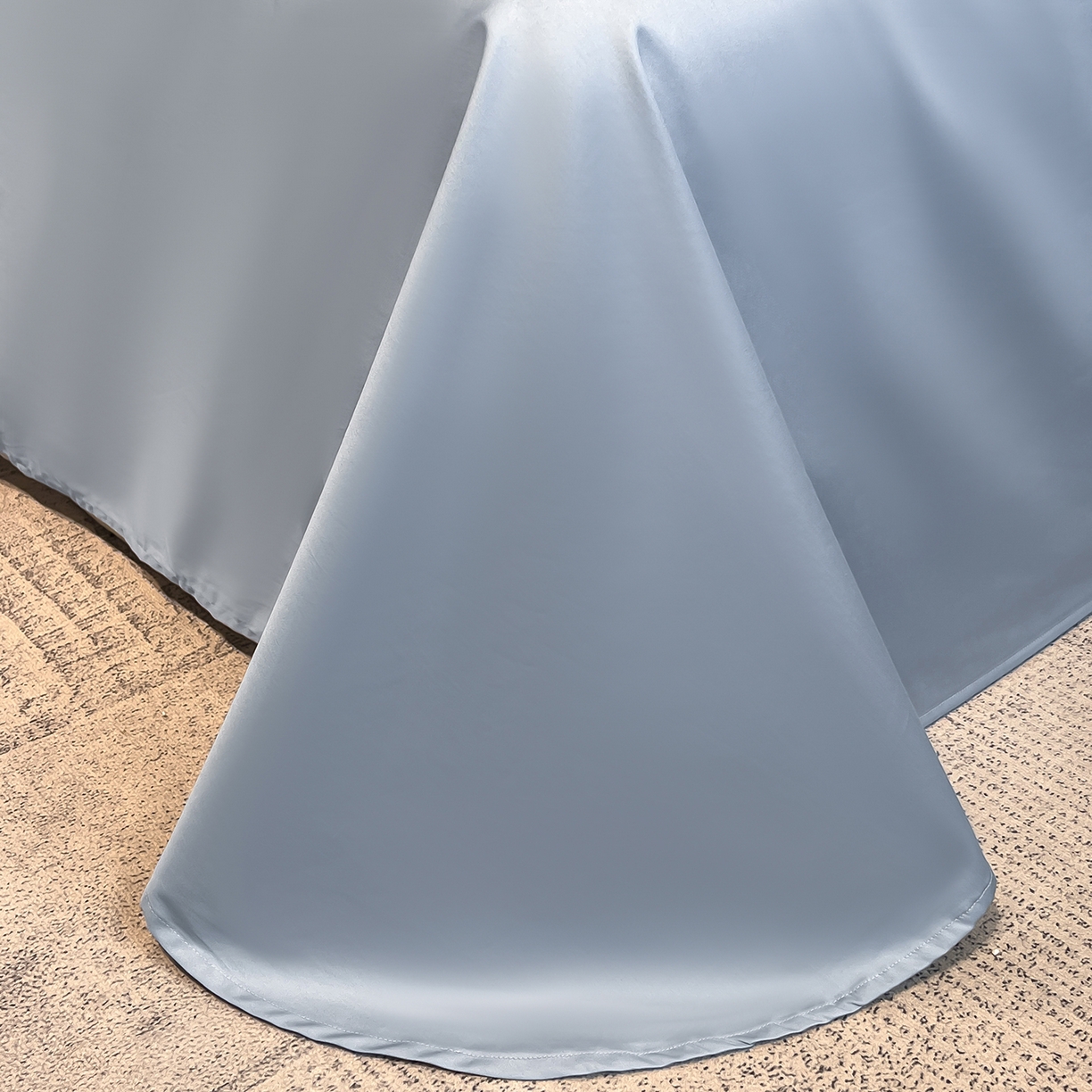 91家纺网 家纺一手货源 找家纺 置顶家纺 2026新款春夏亲肤刺绣艾媞系列四件套 艾媞-蓝