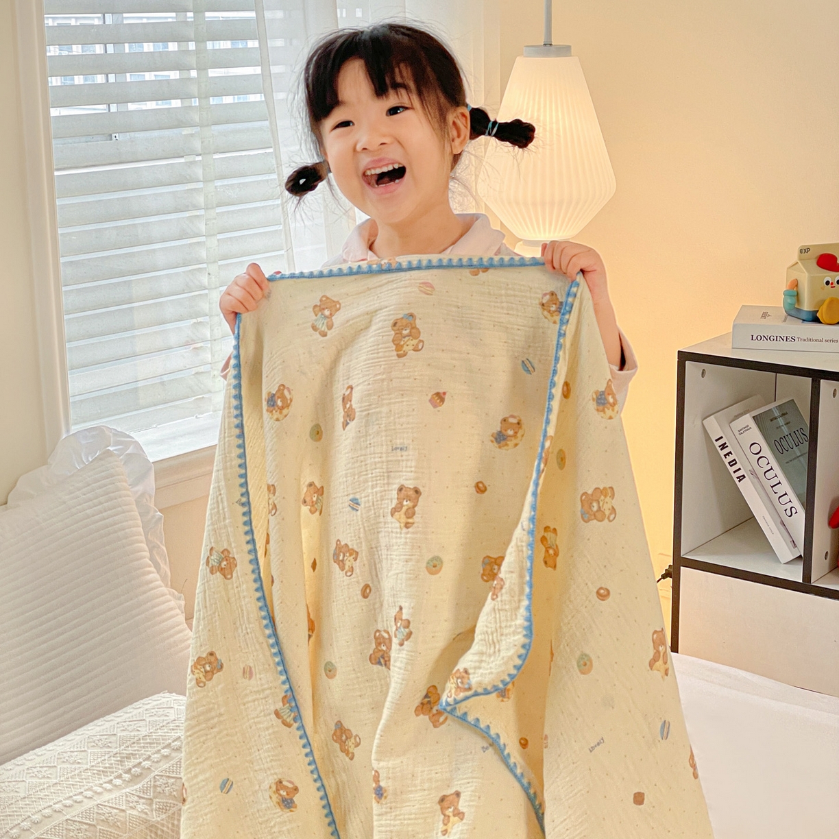 91家纺网 家纺一手货源 找家纺 优被业 2026新款A类全棉双层纱布毯夏被毯盖毯婴儿包被 抱抱熊