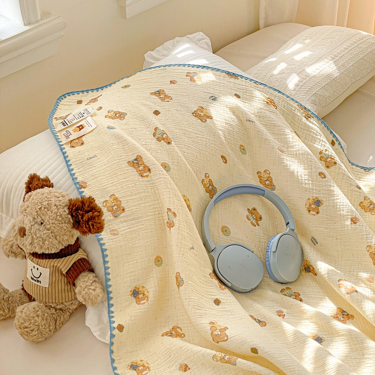 91家纺网 家纺一手货源 找家纺 优被业 2026新款A类全棉双层纱布毯夏被毯盖毯婴儿包被 抱抱熊