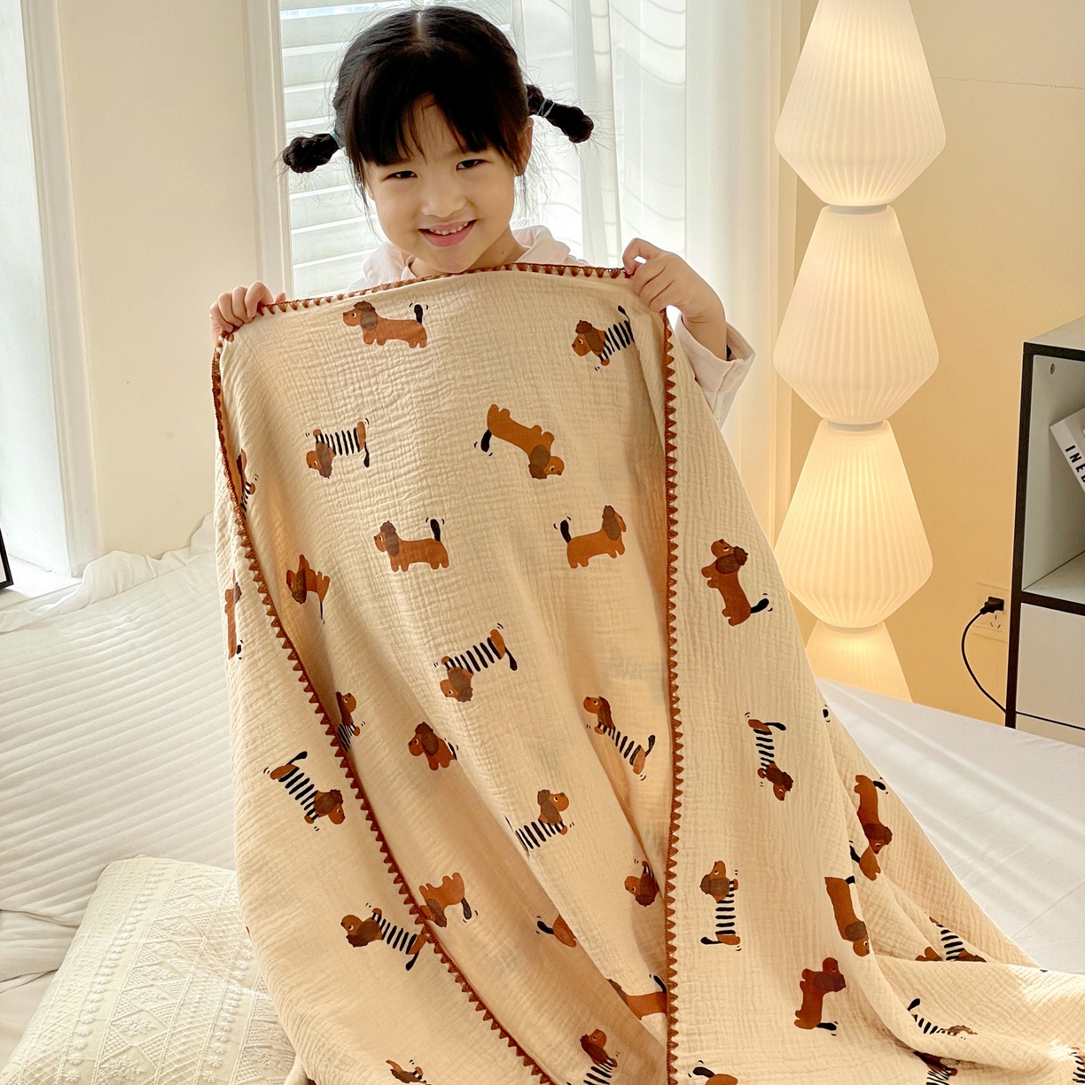 91家纺网 家纺一手货源 找家纺 优被业 2026新款A类全棉双层纱布毯夏被毯盖毯婴儿包被 腊肠狗