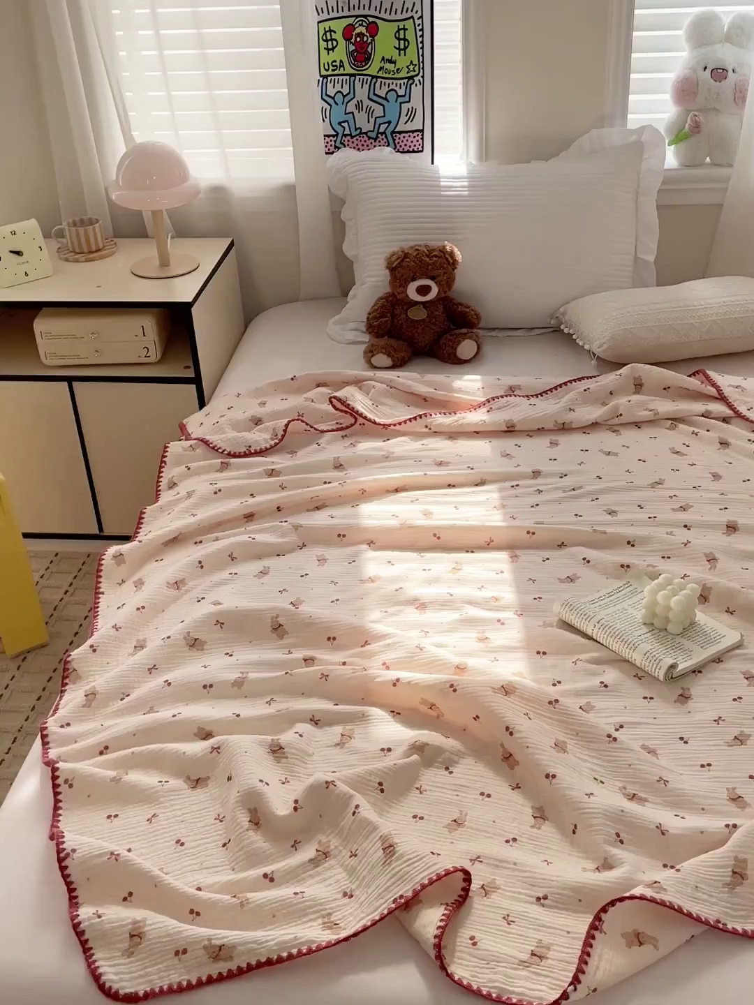 91家纺网 家纺一手货源 找家纺 优被业 2026新款A类全棉双层纱布毯夏被毯盖毯婴儿包被 樱桃小兔