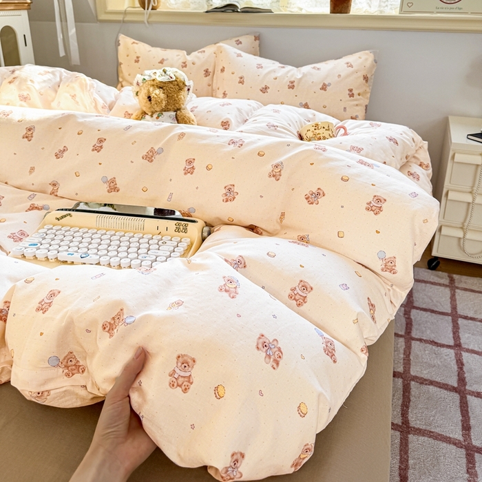91家纺网 家纺一手货源 找家纺 卓越家纺 2026新款全棉纯棉A类双层纱四件套 乖乖熊