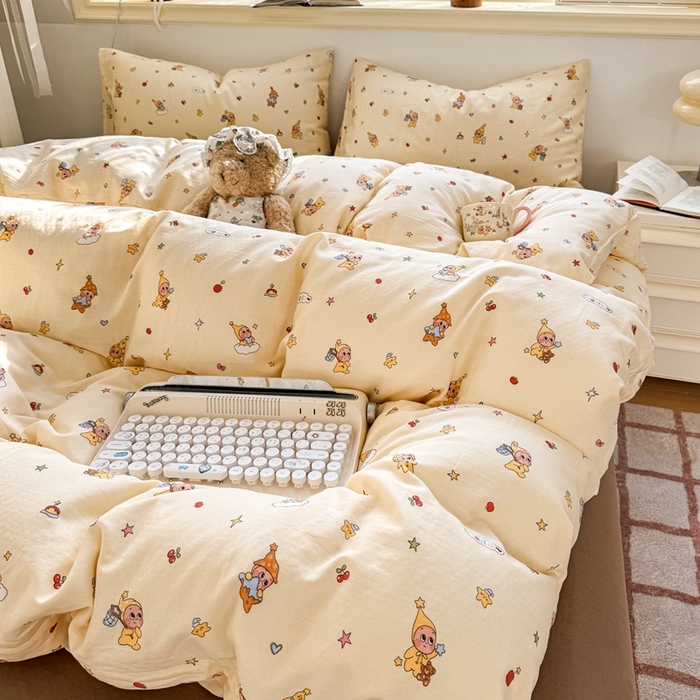 91家纺网 家纺一手货源 找家纺 卓越家纺 2026新款全棉纯棉A类双层纱四件套 可爱星人