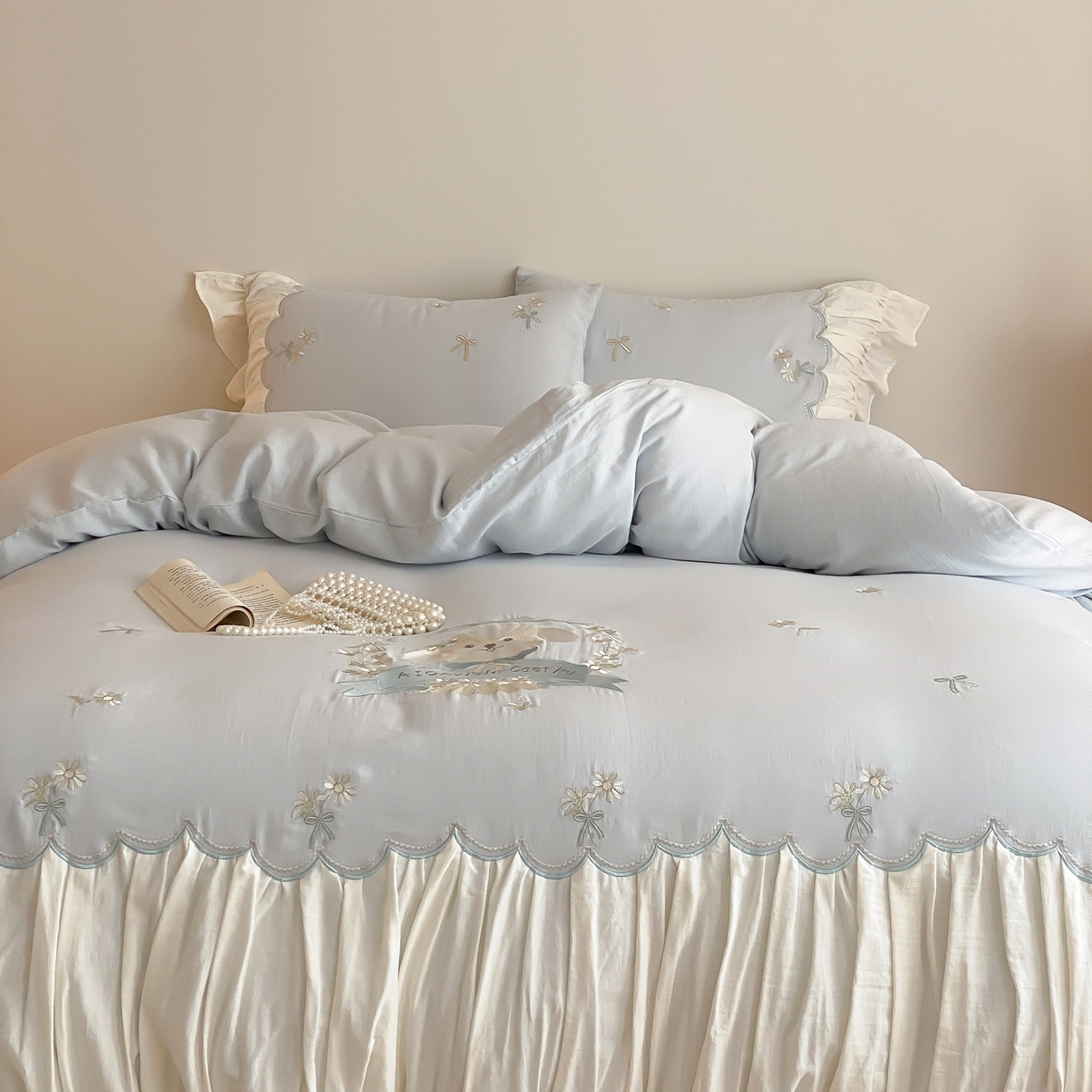 91家纺网 家纺一手货源 找家纺 曼布缇 2026新款A类双层纱全棉纯棉工艺款四件套-萌贝尔 萌贝尔-蓝