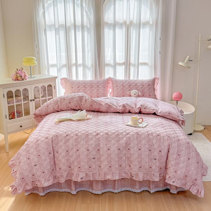 91家纺网 家纺一手货源 找家纺 （总）爱妮玖玖 2026新款全棉纯棉印花蕾丝小花边全套夹棉床裙床笠四件套