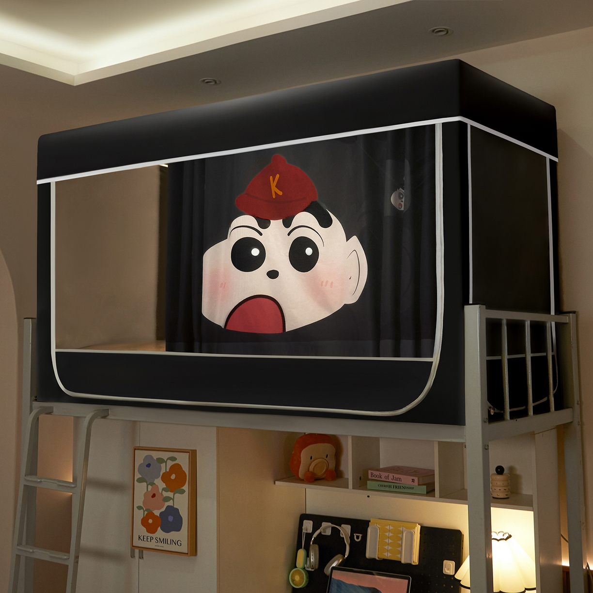 初心家纺 2026新款99%五面遮光加厚涂层遮光大版数码印花带靠墙帘卡通学生蚊帐 快乐小新