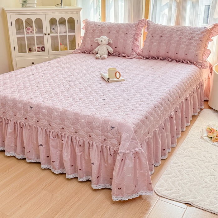 91家纺网 家纺一手货源 找家纺 （总）爱妮玖玖 2026新款全棉纯棉印花蕾丝小花边夹棉床盖四件套