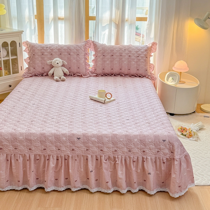 91家纺网 家纺一手货源 找家纺 （总）爱妮玖玖 2026新款全棉纯棉印花蕾丝小花边夹棉床盖四件套