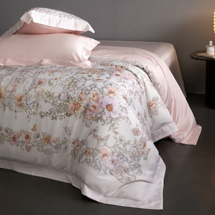 91家纺网 家纺一手货源 找家纺 金奇达家纺 2026新款【茧养·丝光缎】四件套-柏林花事【（会员减40元）标准号全网控价（折后券后）不低于299元】 迷迭花园-粉