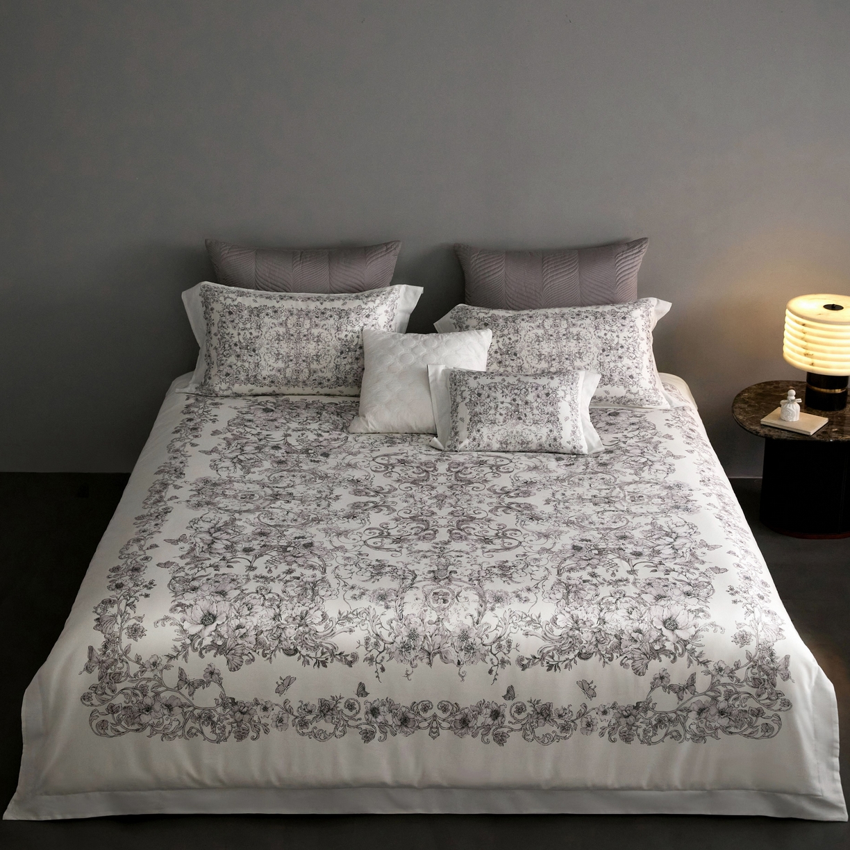金奇达家纺 2026新款【茧养·丝光缎】四件套-柏林花事【（会员减40元）标准号全网控价（折后券后）不低于299元】 迷迭花园-灰