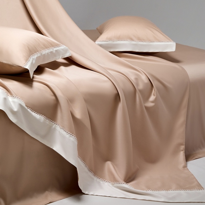 91家纺网 家纺一手货源 找家纺 金奇达家纺 2026新款【茧养·丝光缎】四件套-洛微【标准号全网控价（折后券后）不低于299元（会员减40元）】 洛微-肉桂沙茶