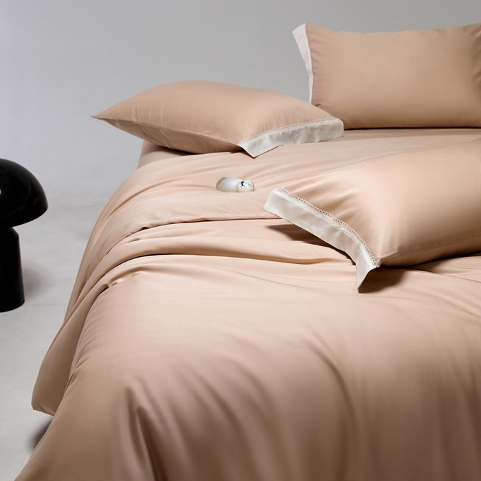 91家纺网 家纺一手货源 找家纺 金奇达家纺 2026新款【茧养·丝光缎】四件套-洛微【标准号全网控价（折后券后）不低于299元（会员减40元）】 洛微-肉桂沙茶